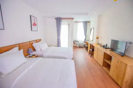 Sea Breeze Resort - 184