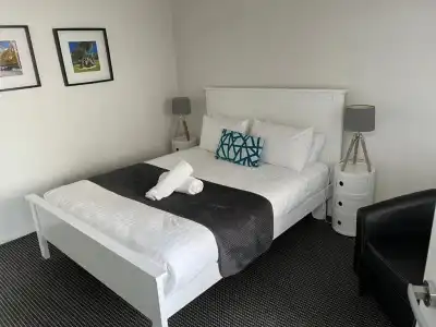 Astra Apartments Miller Street - 15