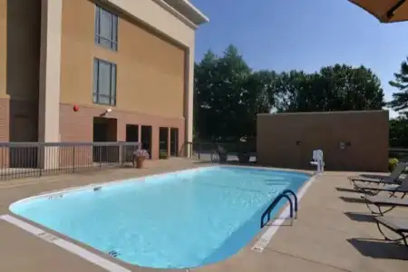 Hampton Inn Springfield-South - 14