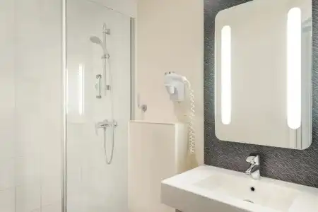ibis Nimes Ouest - 60