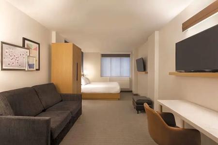 DoubleTree by Hilton New York Midtown Fifth Ave - 93
