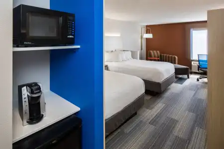 Holiday Inn Express Cedar Rapids (Collins Rd) by IHG - 29