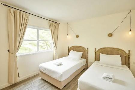 Talay & Villa - 62