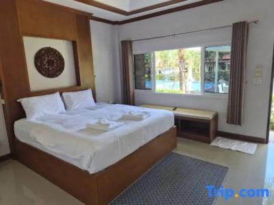 Phuket Airport Villa - 35