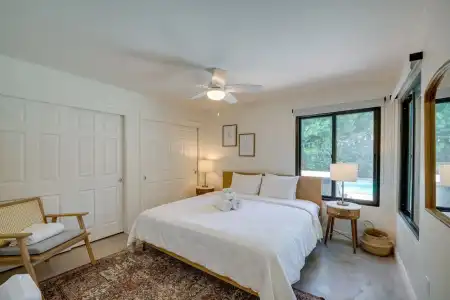Bakersfield Oasis: Private Pool, Hot Tub & Patio! - 24