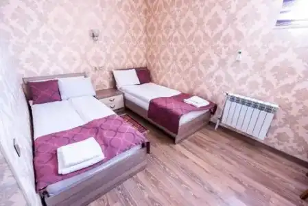 Damla Baku - 6