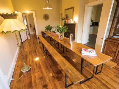 Montacute Boutique Bunkhouse - 13