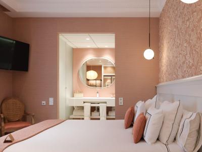 Melia Plaza - 38