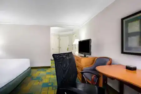 Fairfield by Marriott Inn & Suites Austin Southwest - 41
