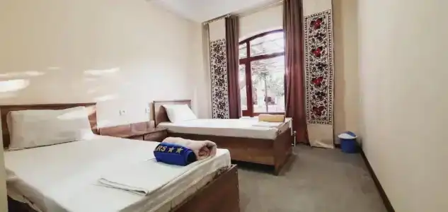 Guest House Ruslan Nurata & Tours - 25