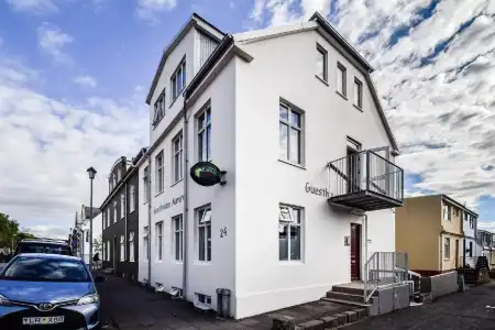 Guesthouse Aurora - 29