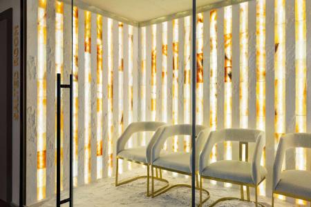 Billionaire Ramada Plaza by Wyndham Batumi - 14