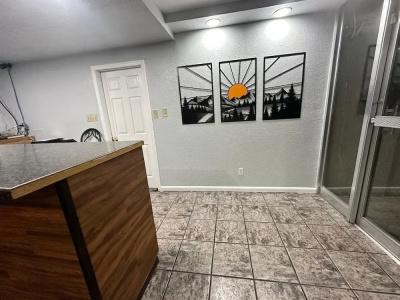 Canyon Inn Motel - 11