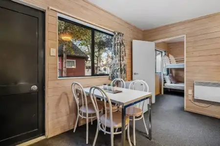 Christchurch Top 10 Holiday Park - 74