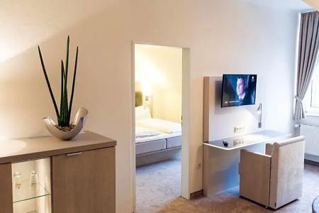 Hermes Oldenburg - 25