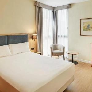 Sercotel Cornellà Barcelona - 32