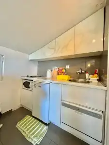 Sun Rose Apartments - 204