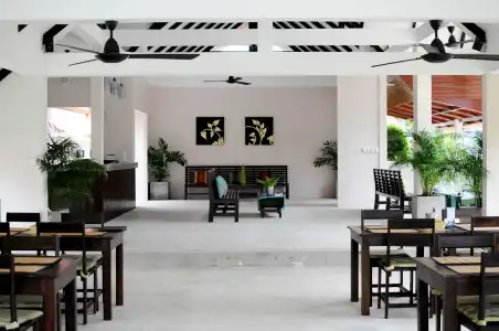 Naiharn Beach Resort - 32