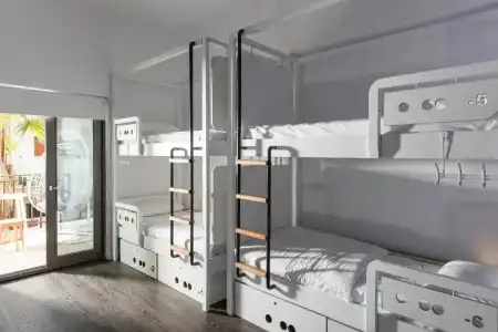 Cocoon City Hostel - 26