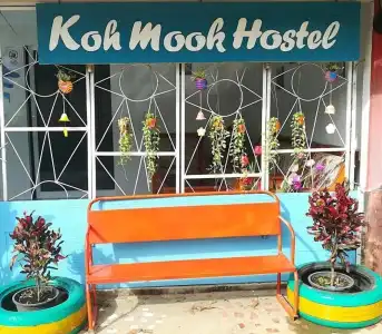 Koh Mook Hostel - 17