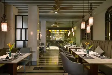 Essence D'orient & SPA - 21