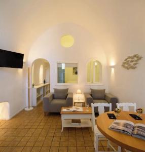 Pantelia Suites - 176