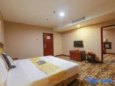 Jinhuayue International - 36