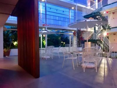 Oasis Inn - 15