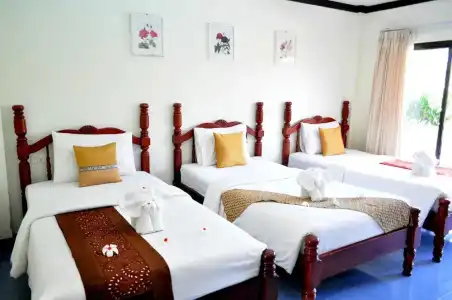 Lanta Seafront Resort - 64