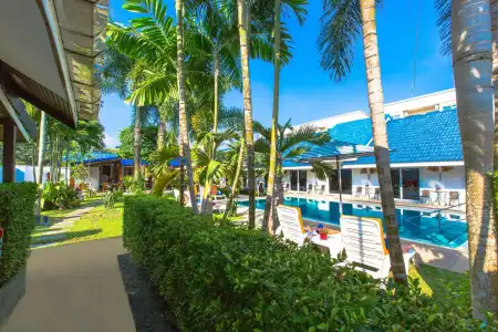Phuket Airport - 17