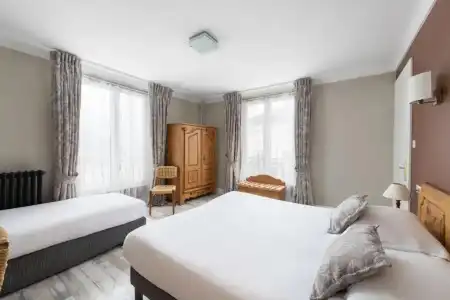 Hôtel de La Paix - 41