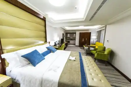 Ivory Inn Doha - 4