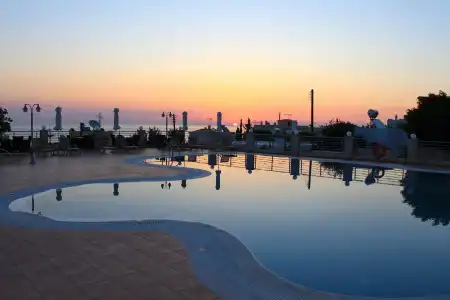 Pilot's Villas Luxury Suites - 9