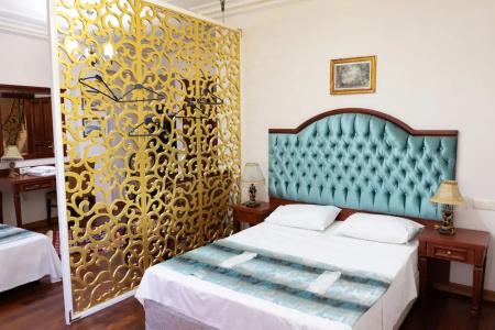 Atam & Suites - 177