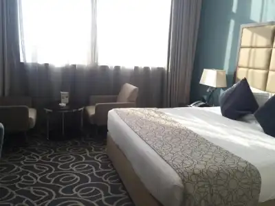 Ramada by Wyndham Abu Dhabi Corniche - 26