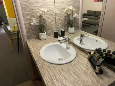 Connect Suites - 34
