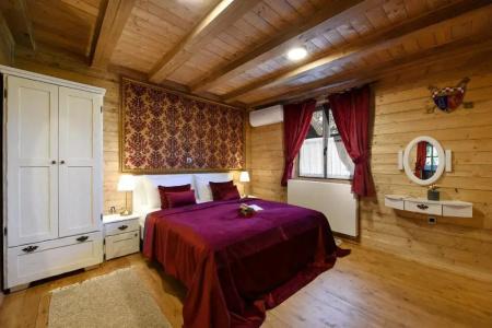 Lakeside Plitvice - 76