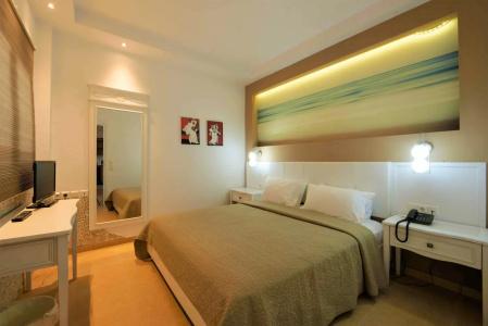Antigoni Seaside Resort - 2
