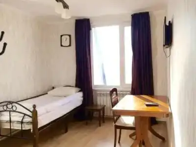 Bed & Breakfast Nice in Karakol - 2