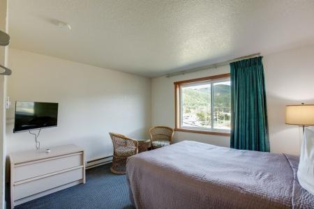 Surfside Resort - 23