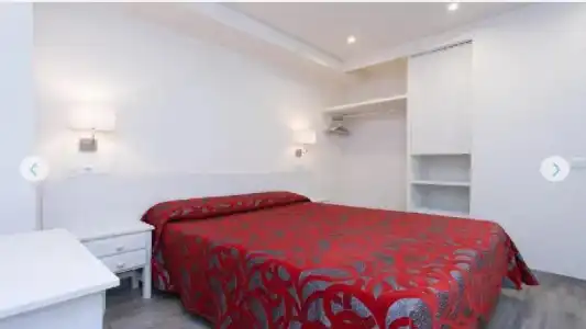 Sol y Miel Hostal - 56