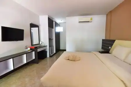 Varin Beach Resort - 18