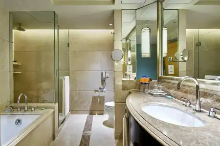 Crowne Plaza Shanghai Fudan by IHG - 8
