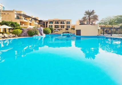 Novotel Bahrain Al Dana Resort - 12