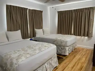 Beach Place - 5