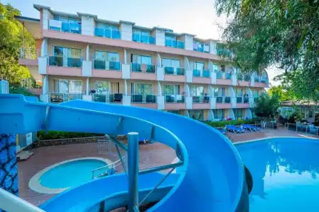 Aperion Beach  - 8