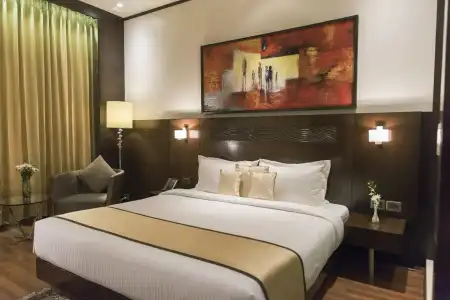 Monotel Luxury Business - 9