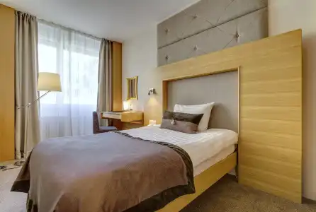 Continental - 3