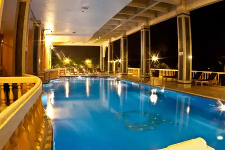 Royal Beach Resort & Spa - 22