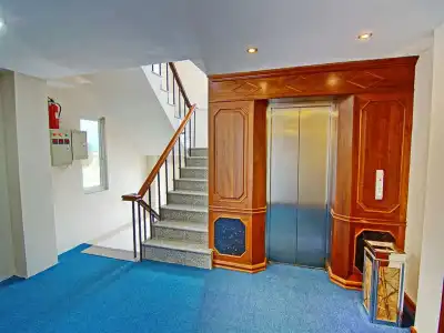 Royal Pearl - 9